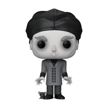 Lade das Bild in den Galerie-Viewer, Funko Pop! Mosferatu - Count Orlok *Chase* #1267
