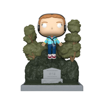 Lade das Bild in den Galerie-Viewer, Funko_Pop_Stranger_Things_Max_At_Cemetry
