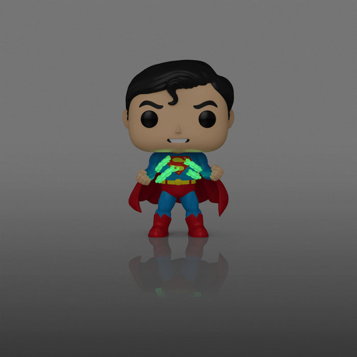 Funko Pop! DC Comics – Superman #615 | Glow in the Dark Vinyl Figur