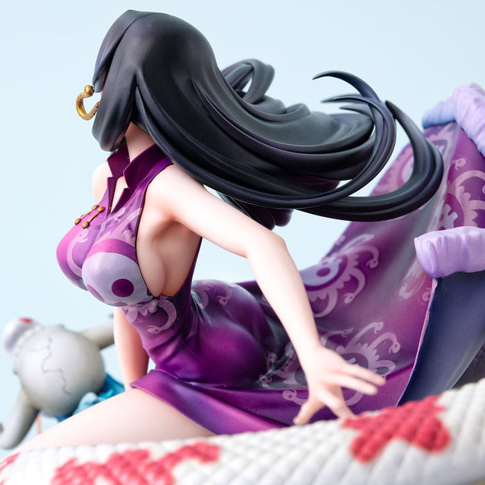 One Piece PVC Statue - Pirate Empress Boa Hancock (Limited) - Pop Hero