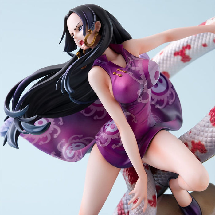 One Piece PVC Statue - Pirate Empress Boa Hancock (Limited) - Pop Hero