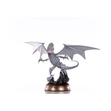 Load image into Gallery viewer, Yu-Gi-Oh! PVC Statue - Blue-Eyes White Dragon White Edition (35 cm)
