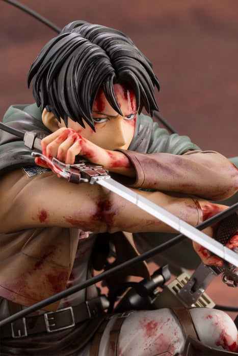 Attack on Titan PVC Statue 1/7 - Levi (17 cm)