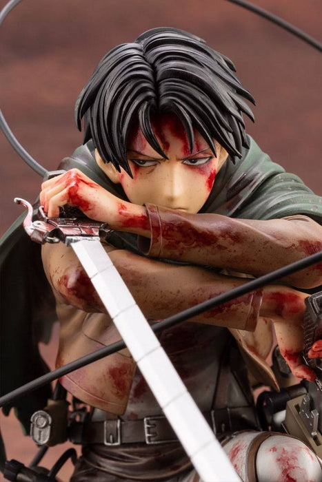 Attack on Titan PVC Statue 1/7 - Levi (17 cm)