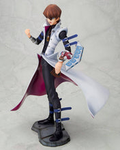 Load image into Gallery viewer, Yu-Gi-Oh! PVC Statue 1/7 - Seto Kaiba (28 cm)
