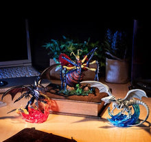 Lade das Bild in den Galerie-Viewer, Yu-Gi-Oh! Red Eyes Black Dragon PVC Statue
